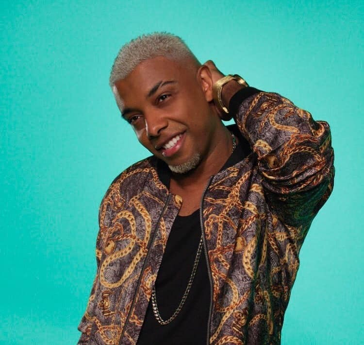 MC TH @ Avalon Music