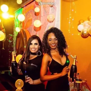 Amizade Serta @ Avalon Music