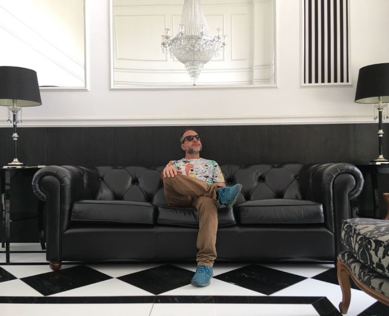 DJ Alex Paz realiza live com um pouco de sua coleção