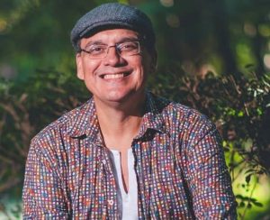 Show de Samba autoral com Carlos Fernando Cunha