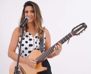 Show Sertanejo com Val Dornellas