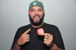 Funk fino ao vivo com DJ Pandão!