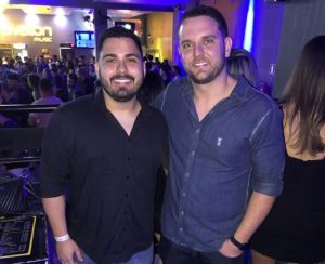 Música sertaneja ao vivo com a dupla Gustavo & Gabriel em live no Instagram