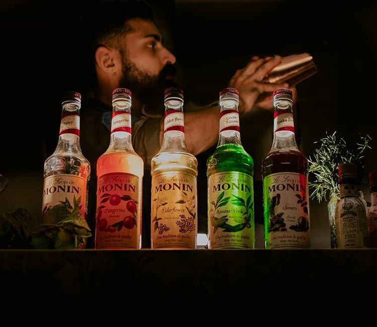 Gustavo Costa dá dicas sobre o preparo de coquetéis alcoólicos e não alcoólicos