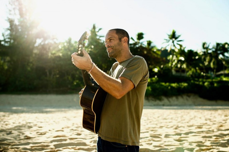 Live com Jack Johnson no Facebook