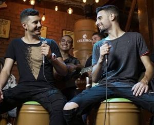 Felipe & Luan com sucessos do Sertanejo