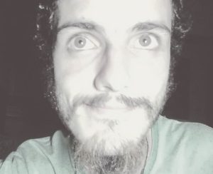 Tu Bressan se apresenta com sucessos do Rock clássico