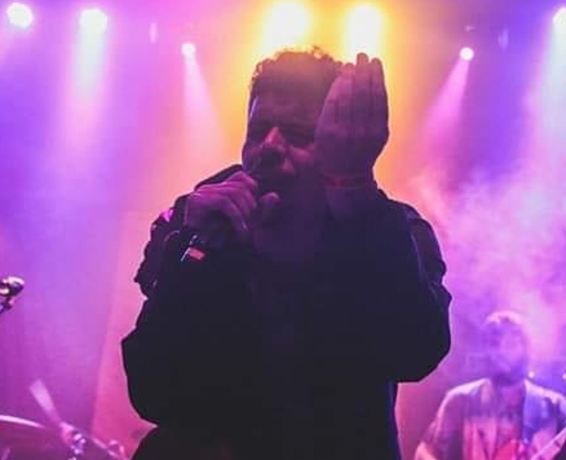 Fernando Pessôa se apresenta com clássicos do Reggae