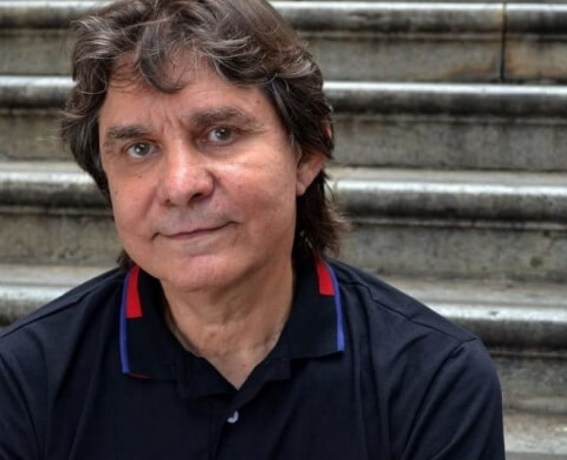 Live do cantor Lô Borges