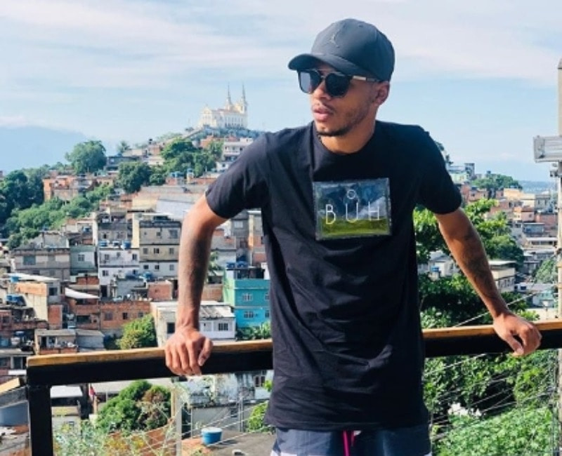 Live com Rennan da Penha no Youtube