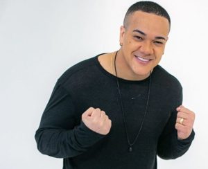 Live com Cantor Vitinho no Youtube