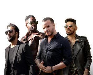 Live do grupo Os Travessos