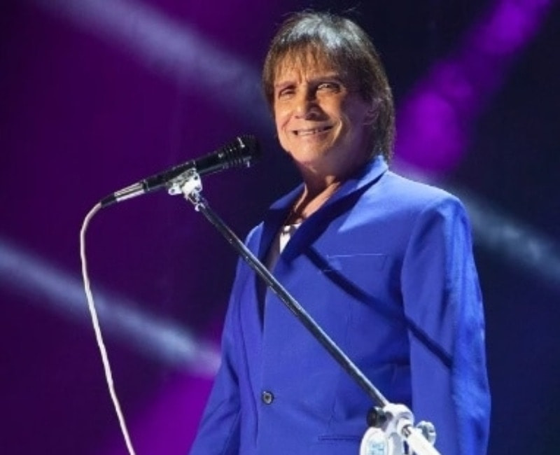 Live com Roberto Carlos: especial Dia das Mães