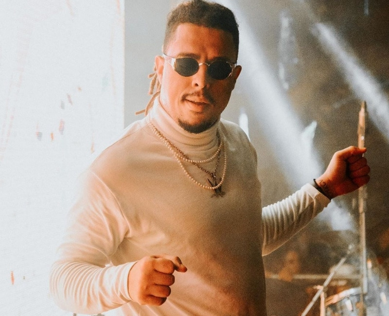 Live do cantor WC no Beat