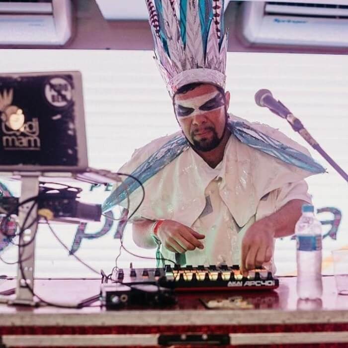 Live Arraiá Remix com DJ Mam!