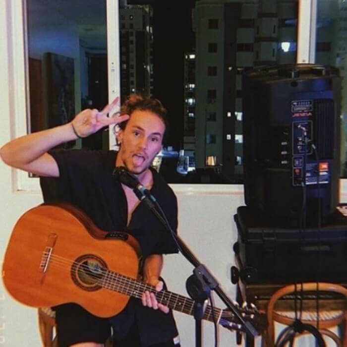 Live Vitor Kley com Mar Aberto @ Online