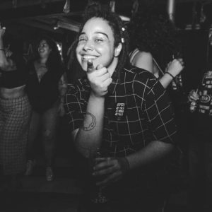 Live Laura Conceição no Youtube