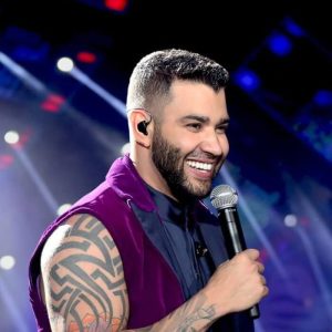 Gusttavo Lima na live Festa do Peão de Barretos