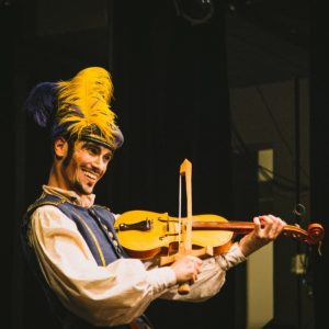 "As Desventuras do Capitão Rabeca" no Youtube