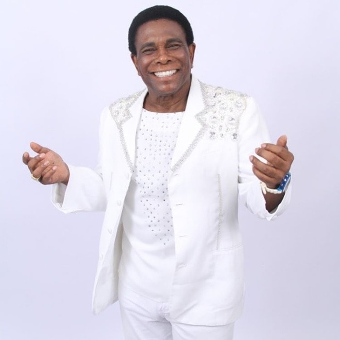 Live Neguinho da Beija-Flor na Disputa de Samba Enredo