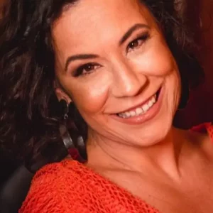 Live da cantora Carla Rio