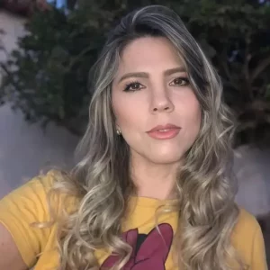 Live da cantora Bruna Fulô