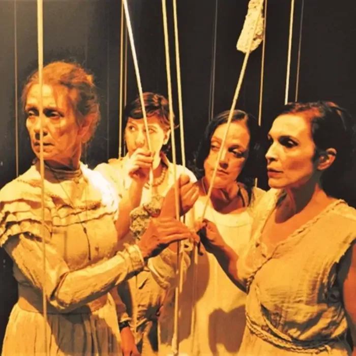 Espetáculo ‘INSUBMISSAS – Mulheres na Ciência’ – Edição Online