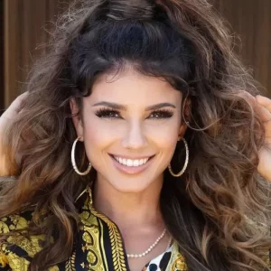 Live da cantora Paula Fernandes