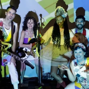 Live Casa Bagunçada