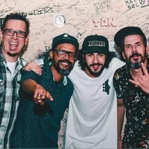 Live Banda Muamba no Youtube