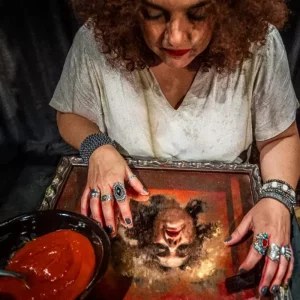 Espetáculo Codinome Madame - Online