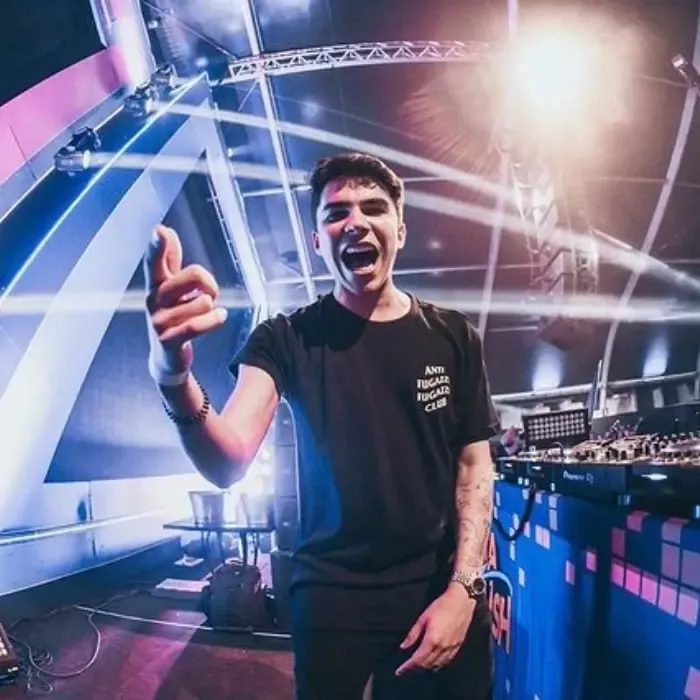 Feriado @ Privilège Búzios/RJ