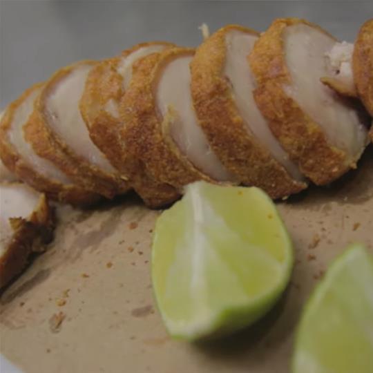 Assista ao documentário “Traz um torresminho pra gente”