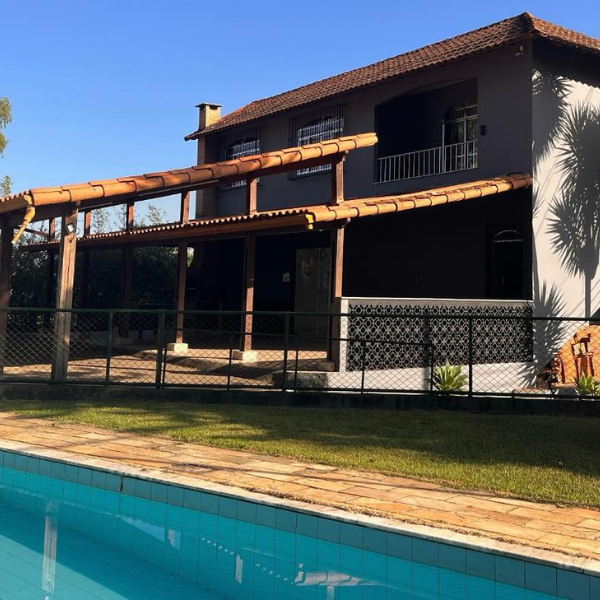 Granjas para alugar em JF: Espaço Pinus | Foto: Reprodução Instagram