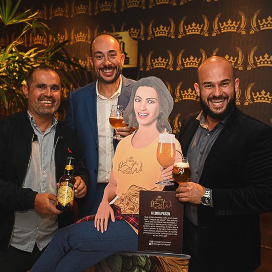 [FOTOS] Revelação do sabor da Cerveja Tugas Beta