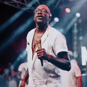 Mumuzinho e Menos é Mais em Juiz de Fora @ Expominas