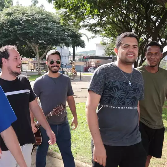 Conheça a banda Ondas Gerais e seu novo lançamento