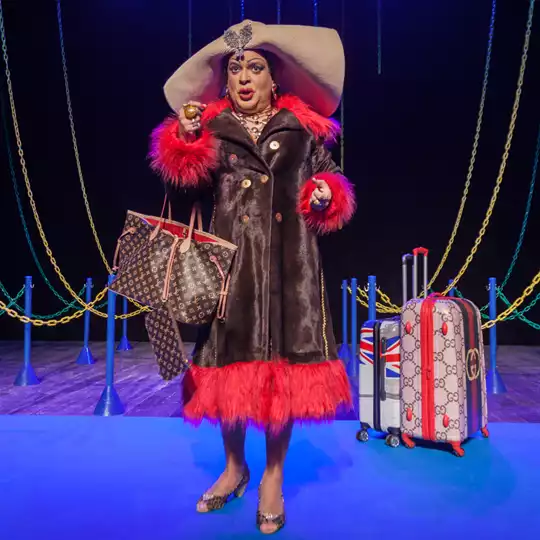 “Bye Bye Bangú” | Suzy Brasil em Juiz de Fora @ Teatro Paschoal Carlos Magno