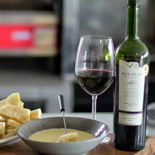 Chef Bahamas: Receita de Fondue Queijo para os dias frios!