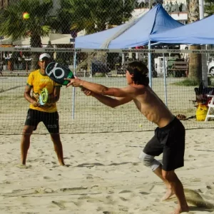 Onde jogar beach tennis em Juiz de Fora!