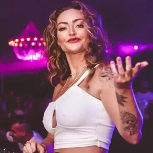 Festa LowPlay em Juiz de Fora @ La Cueva de Cervantes