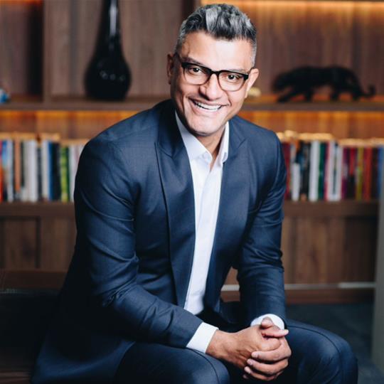 Tiago Brunet em Juiz de Fora @ Cine-Theatro Central