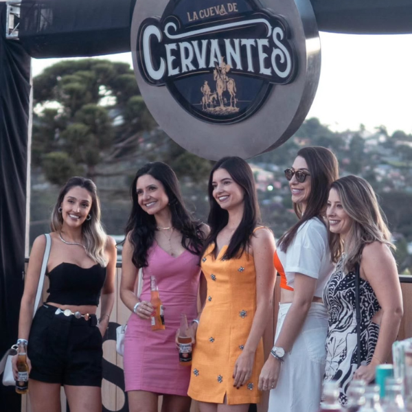 Agenda de música ao vivo La Cueva de Cervantes