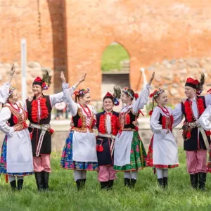Encontro Internacional de Dança Folclórica em JF @ Cine-Theatro Central