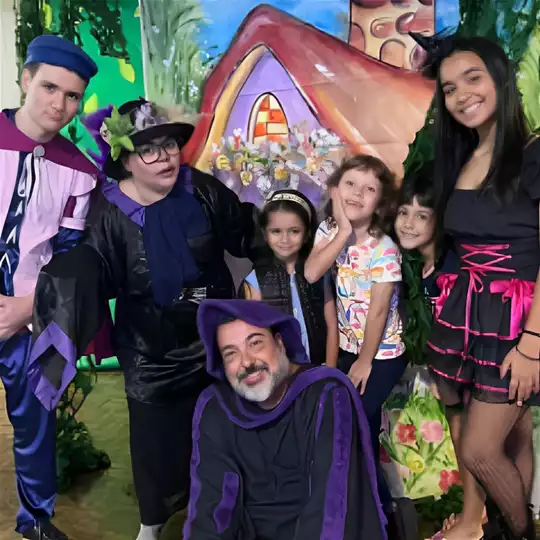 [TEATRO] A Bruxinha Moderninha @ Teatro da Sociedade Filarmônica