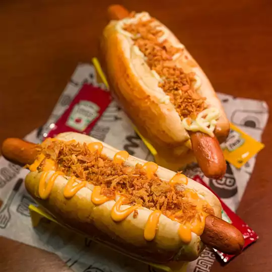 Descubra onde comer cachorro-quente em Juiz de Fora!