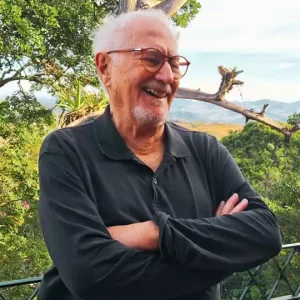 Exposição Linhas e Cores de Eliardo França em JF @ Centro Cultural Bernardo Mascarenhas