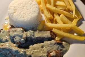 Confira opções de onde almoçar no domingo em Juiz de Fora!