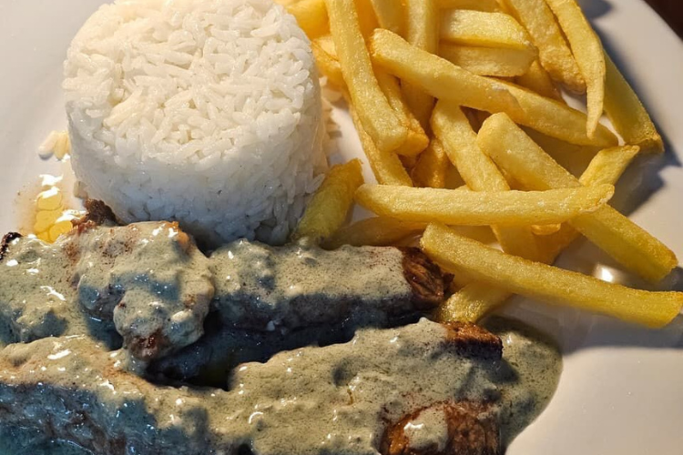 Confira opções de onde almoçar no domingo em Juiz de Fora!