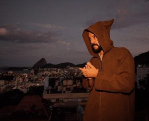 Live Gabriel O Pensador no Youtube